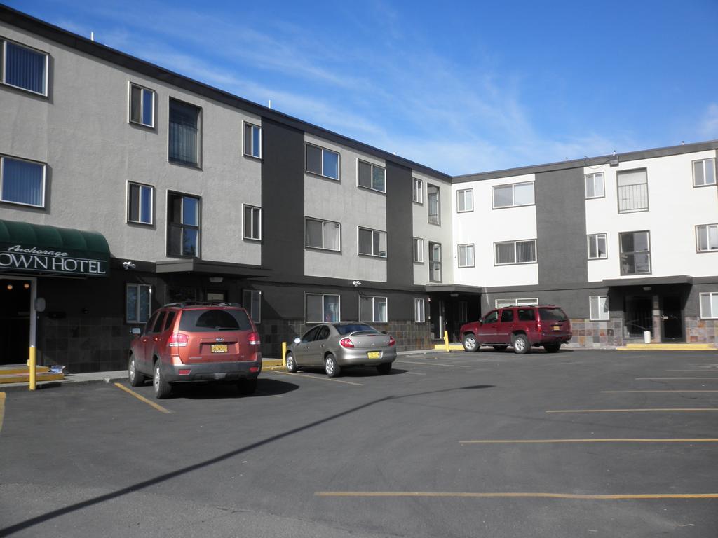 Anchorage Uptown Suites Exterior foto